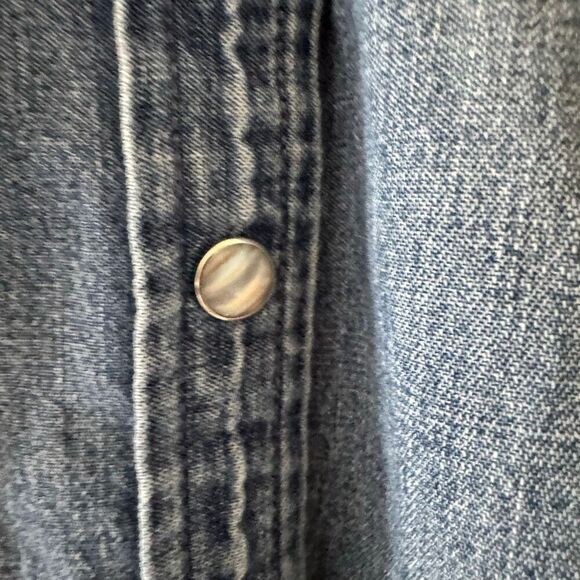 J Crew Jeans Chambray Button Up Shirt Pearl Snap Buttons Long Sleeve Sz6/S #2509 - Picture 8 of 13